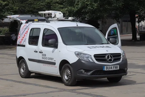 Mercedes-Benz W415 — 6