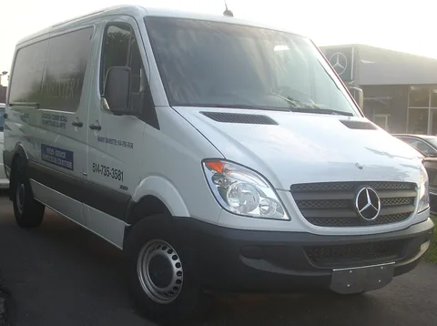 Mercedes-Benz Sprinter (2006–2013) — 2
