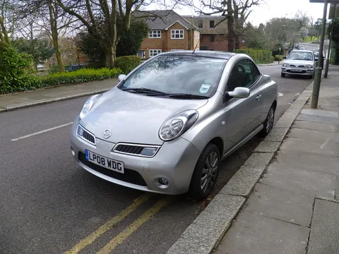 Nissan Micra C+C — 8