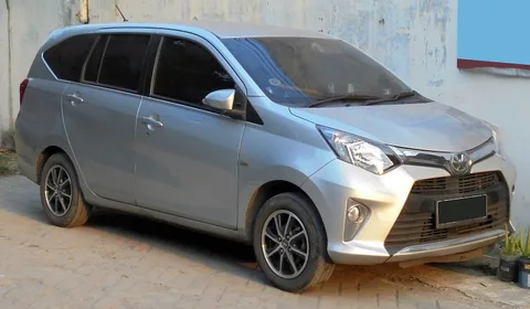 Toyota Calya — 3