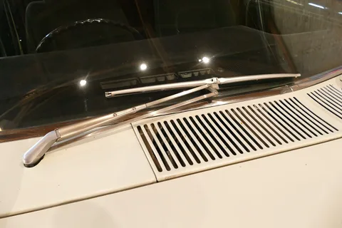 Mazda Roadpacer AP — 7