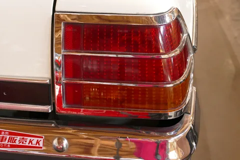 Mazda Roadpacer AP — 8