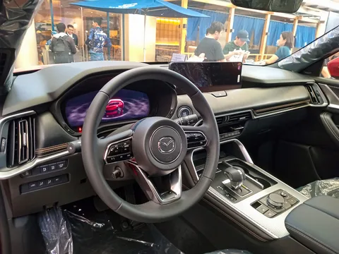 Mazda CX-60 — 8