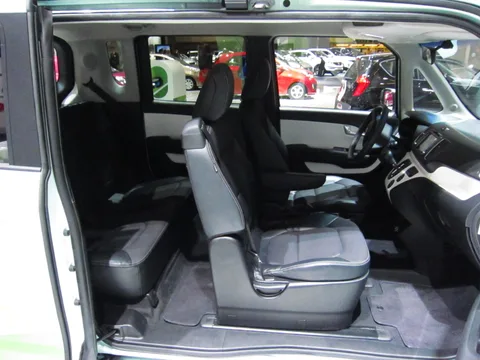 Kia Ray EV — 8