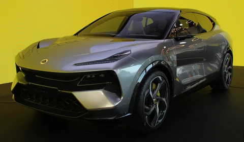 Lotus Eletre — 5