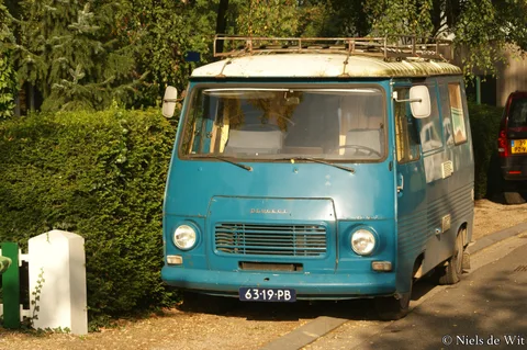 Peugeot J7 — 8
