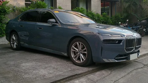 BMW 7 Series (G70) — 2