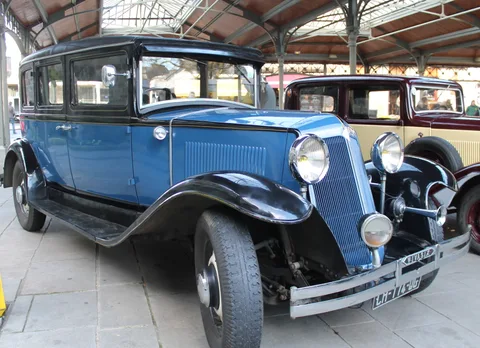 Renault Vivasix — 3