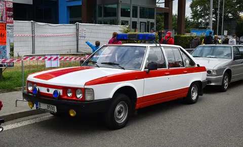 Tatra 613-3 — 2