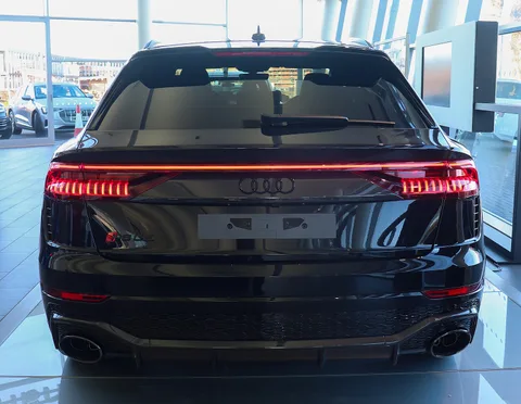 Audi RSQ8 — 6