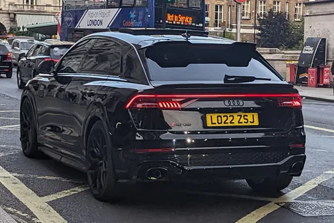 Audi RSQ8 — 8