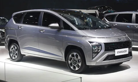 Hyundai Stargazer — 2