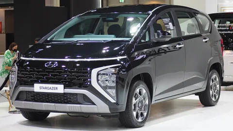 Hyundai Stargazer — 6