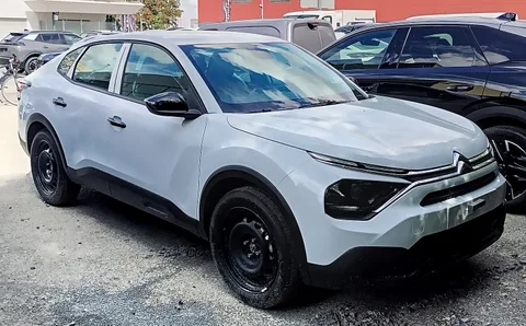 Citroën C4 X — 2