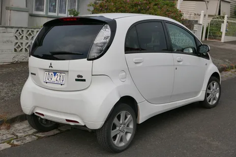 Mitsubishi i-MiEV — 5