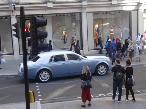 Rolls-Royce Phantom VII — 6