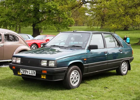Renault 9 and 11 — 8