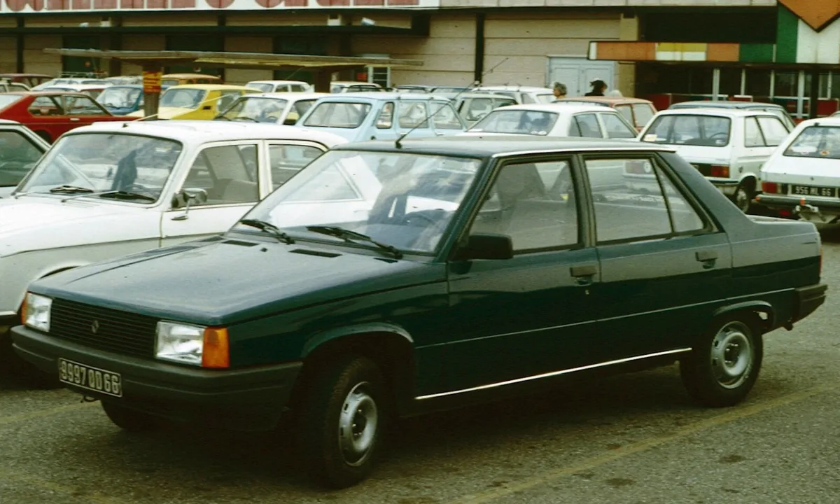 Renault 9 and 11