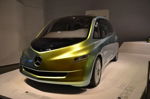 Mercedes-Benz Bionic — 2