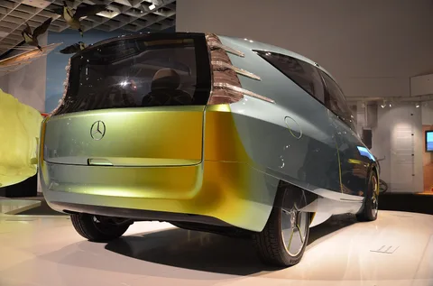 Mercedes-Benz Bionic — 7