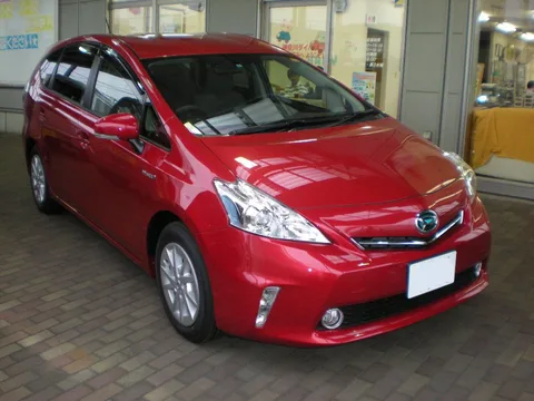 Daihatsu Mebius — 2