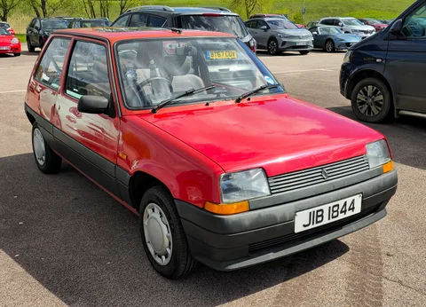 Renault 5 II — 8