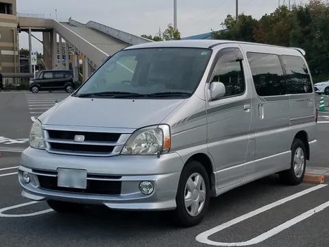 Toyota Touring HiAce — 5