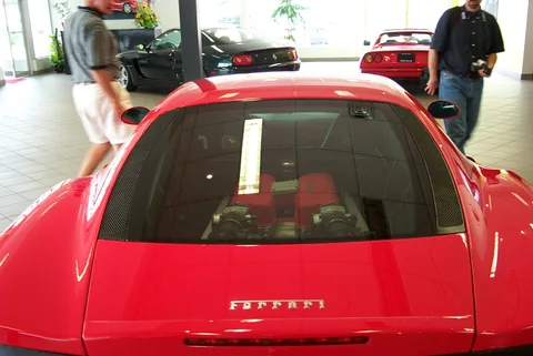 Ferrari 365 — 2