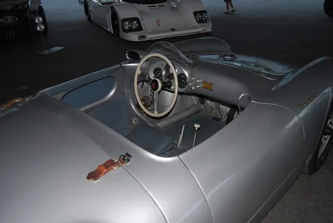 Porsche 550 — 4