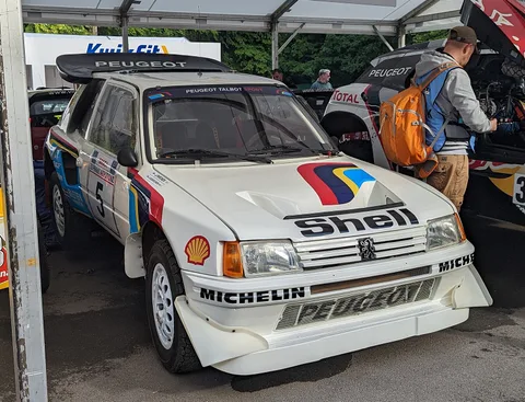 Peugeot 205 GTI — 8