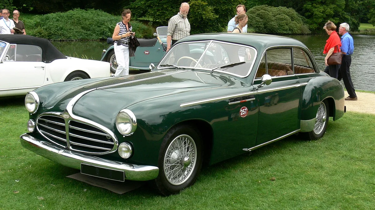 Delahaye Type 235