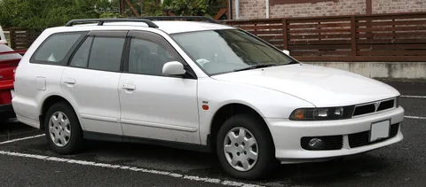 Mitsubishi Legnum — 8