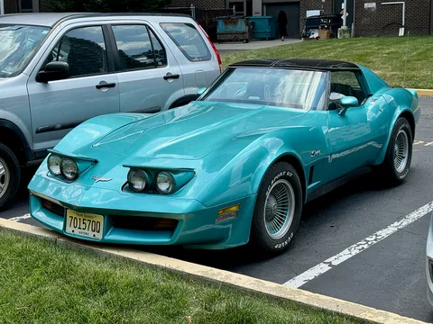 Chevrolet Corvette C3 — 2
