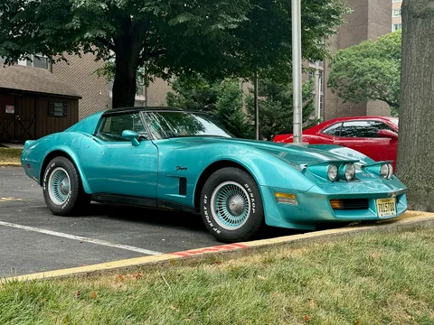 Chevrolet Corvette C3 — 3