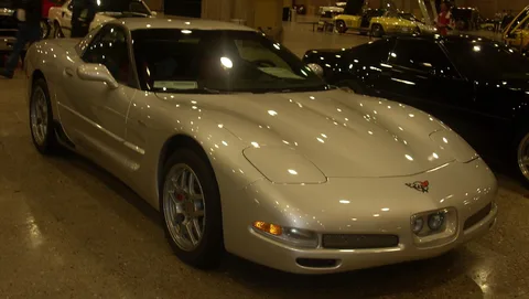 Chevrolet Corvette C5 — 5