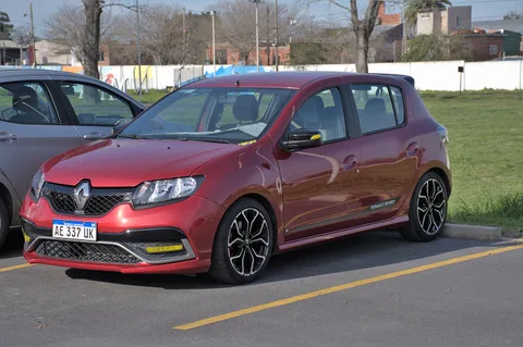Renault Sandero RS — 5