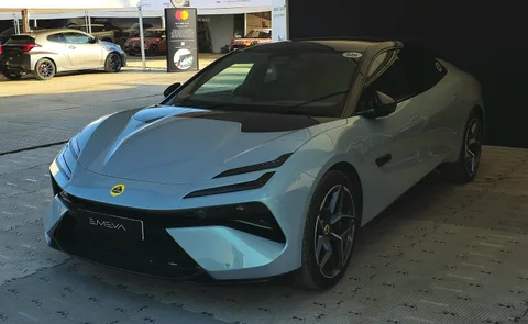 Lotus Emeya — 8