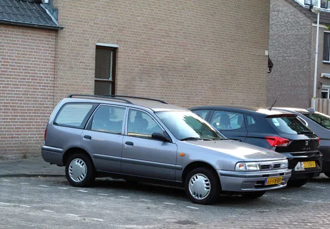 Nissan Sunny California — 3