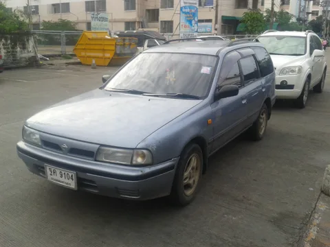 Nissan Sunny California — 5