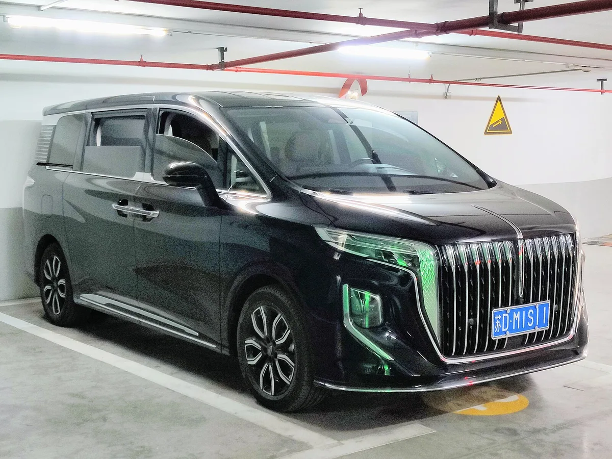Hongqi HQ9