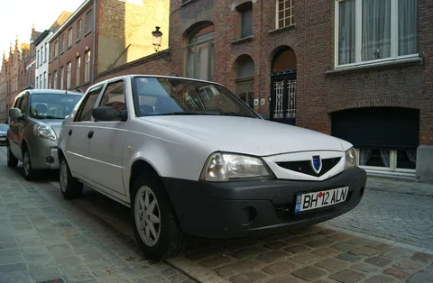 Dacia Solenza — 4