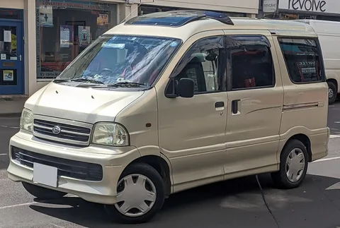 Daihatsu Atrai 7 — 6