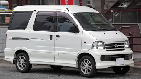 Daihatsu Atrai 7 — 8