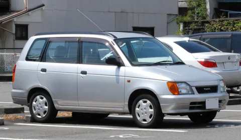 Daihatsu Pyzar — 7