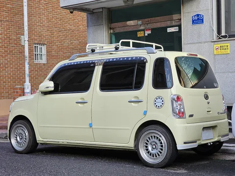 Daihatsu Mira Cocoa — 7