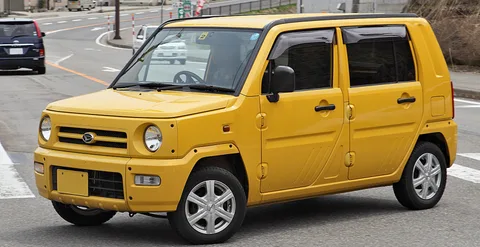 Daihatsu Naked — 4