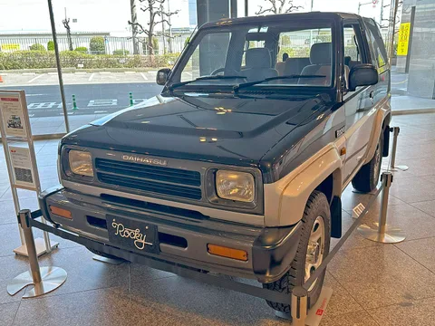 Daihatsu Rocky (F300) — 6
