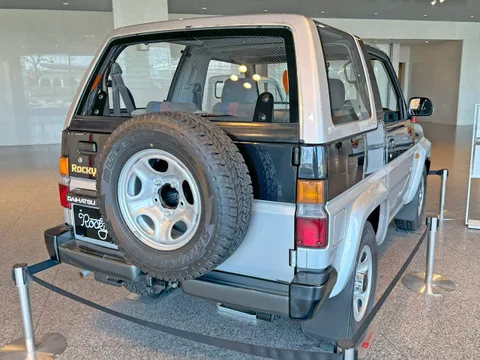 Daihatsu Rocky (F300) — 7