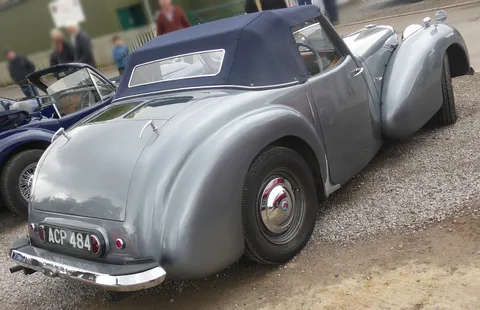 Triumph 1800 saloon — 6