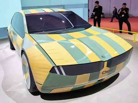 BMW i Vision Dee